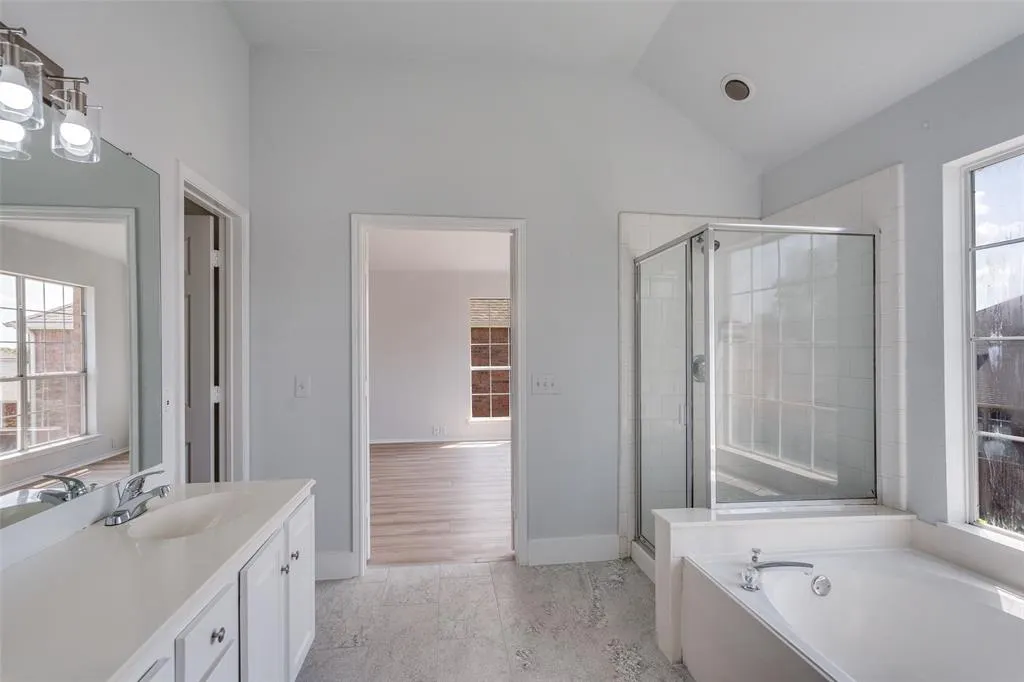2320 Cimmaron Drive