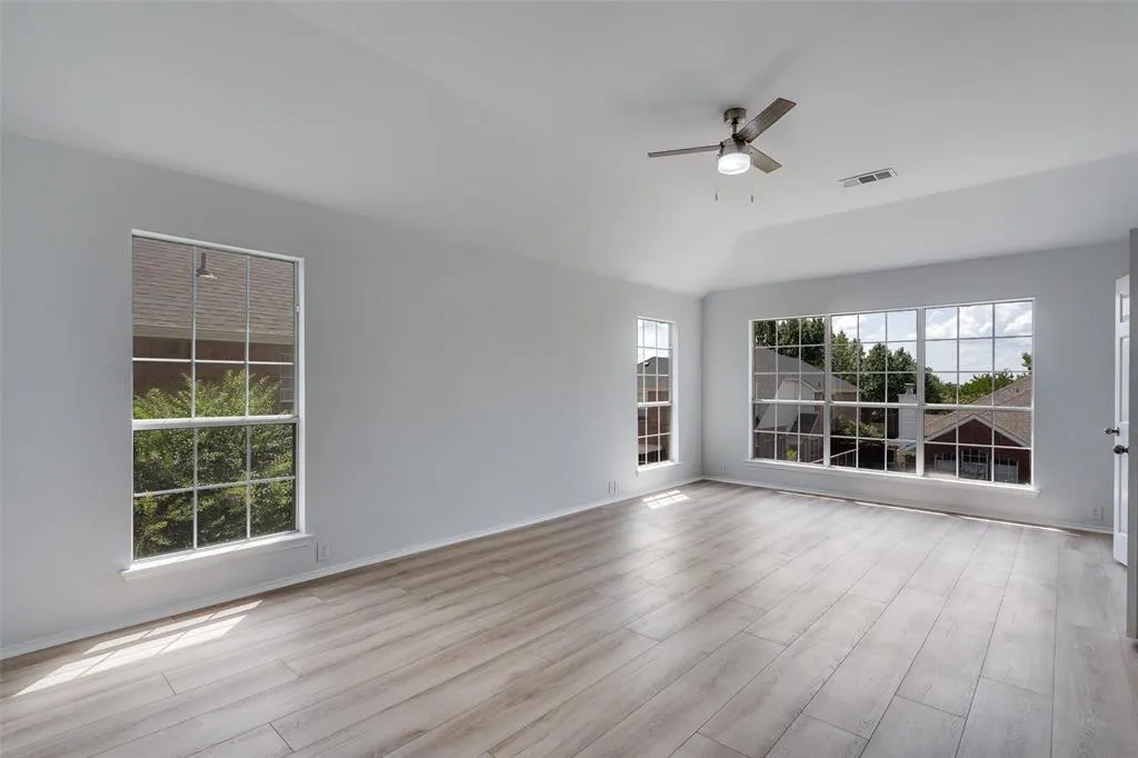 2320 Cimmaron Drive