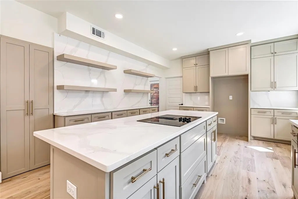4412 Saber Court