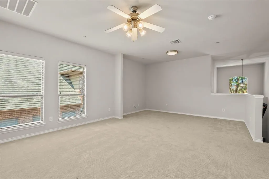 6853 Massa Lane