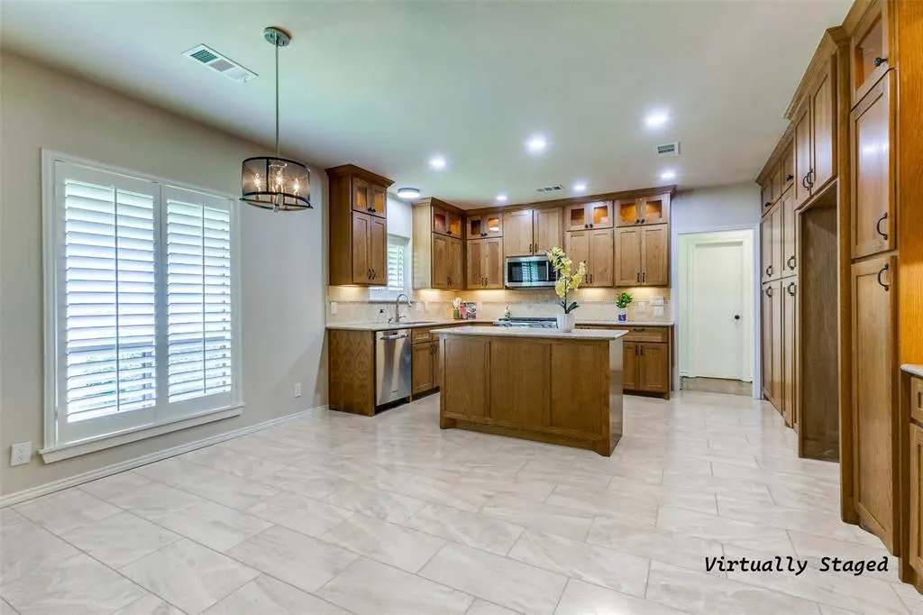 206 Crooked Creek Drive
