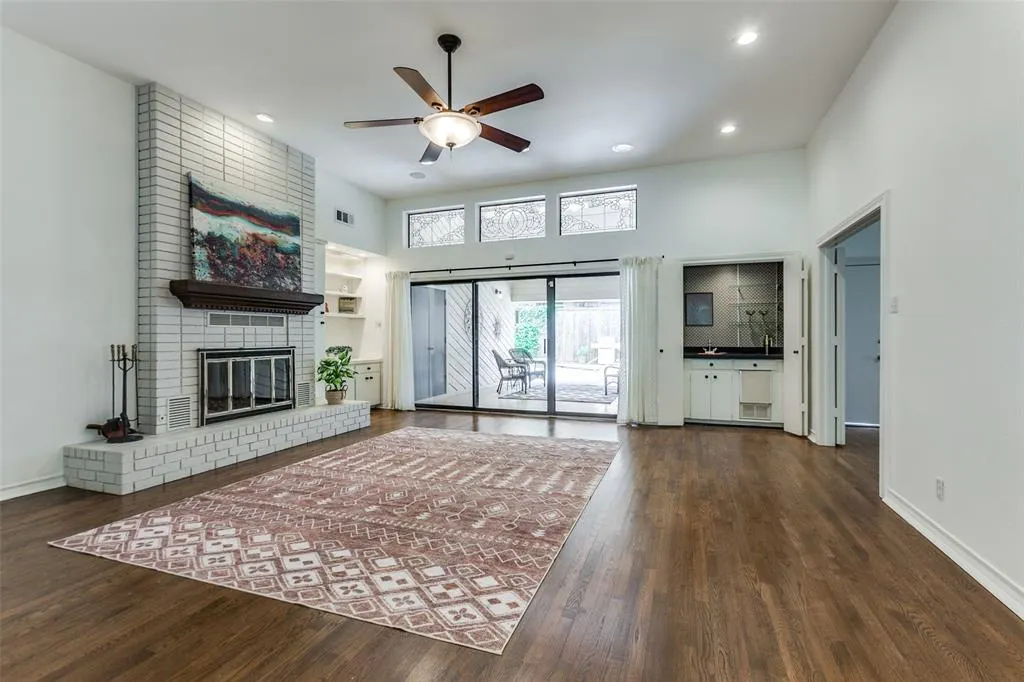 206 Crooked Creek Drive