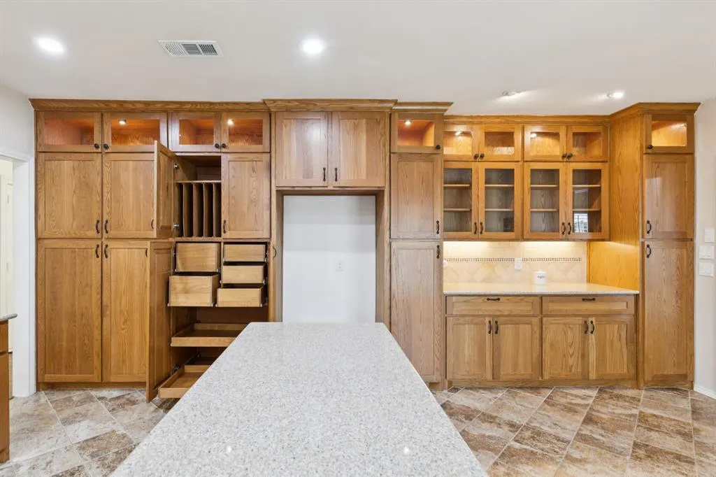 206 Crooked Creek Drive