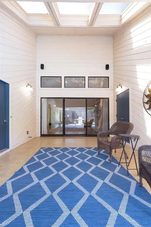 206 Crooked Creek Drive