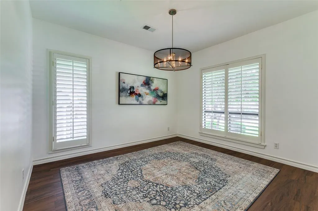 206 Crooked Creek Drive