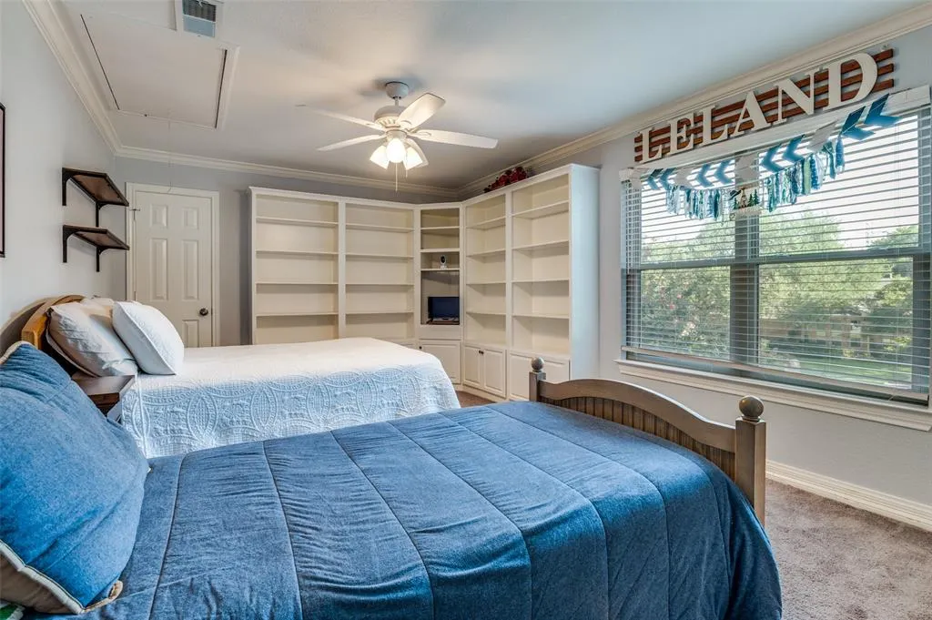 1606 Amesbury Drive