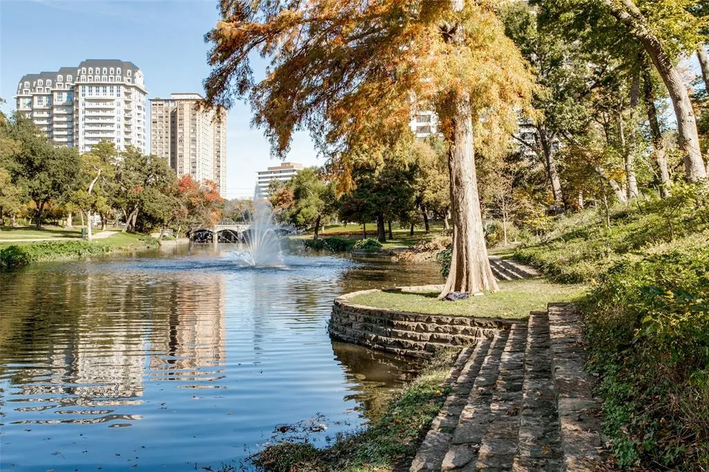 3525 Turtle Creek Boulevard, #11D
