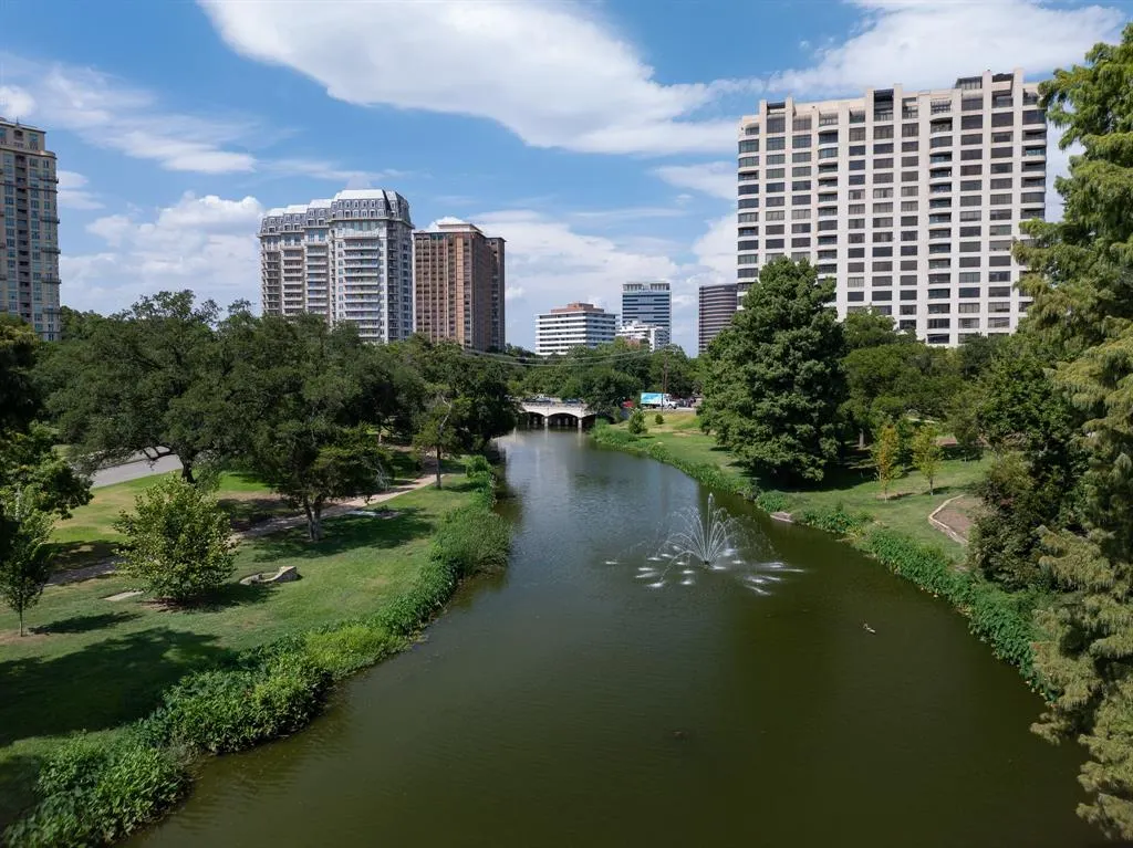 3525 Turtle Creek Boulevard, #11D