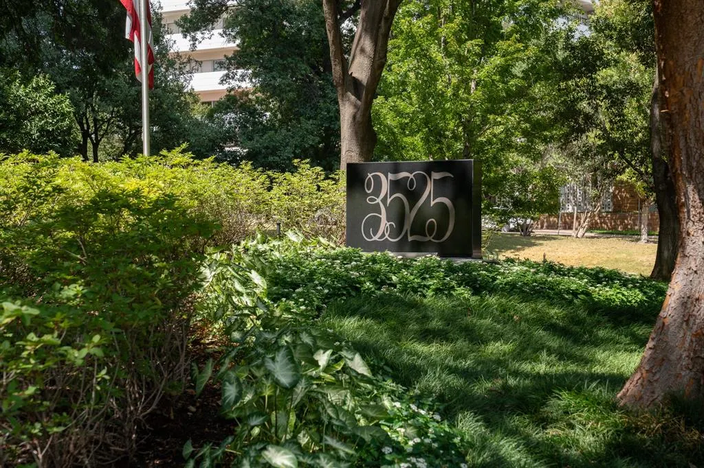 3525 Turtle Creek Boulevard, #11D