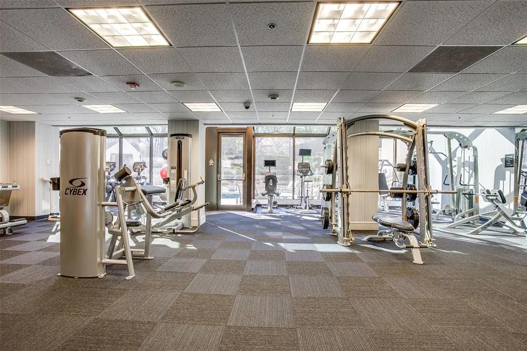 3030 Mckinney Avenue, #1705
