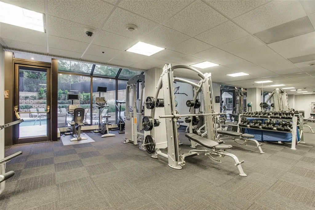 3030 Mckinney Avenue, #1705