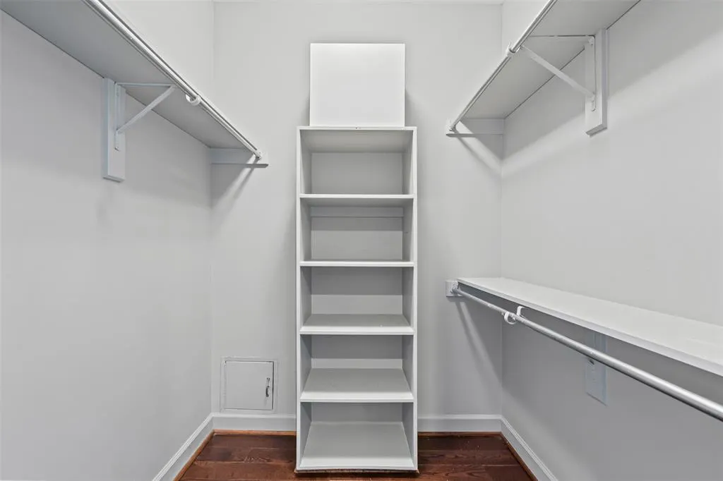 3030 Mckinney Avenue, #1705