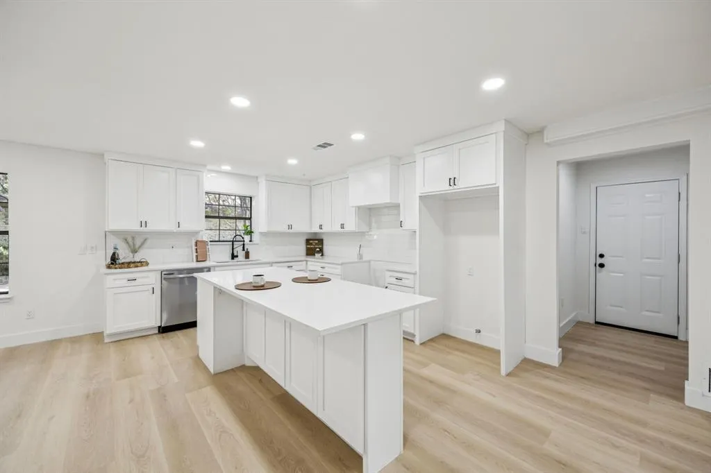 9310 Mill Hollow Drive