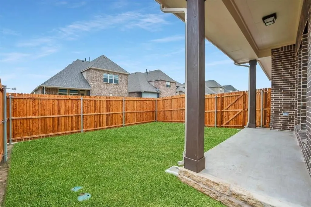 1048 Frisco Ranch Road