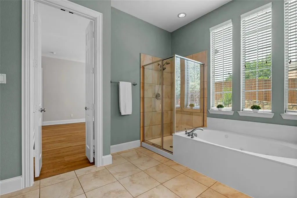 7808 Linksview Drive