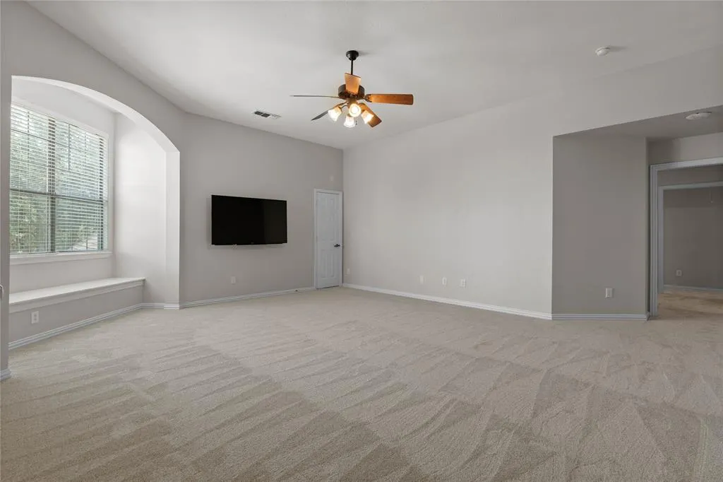 7808 Linksview Drive