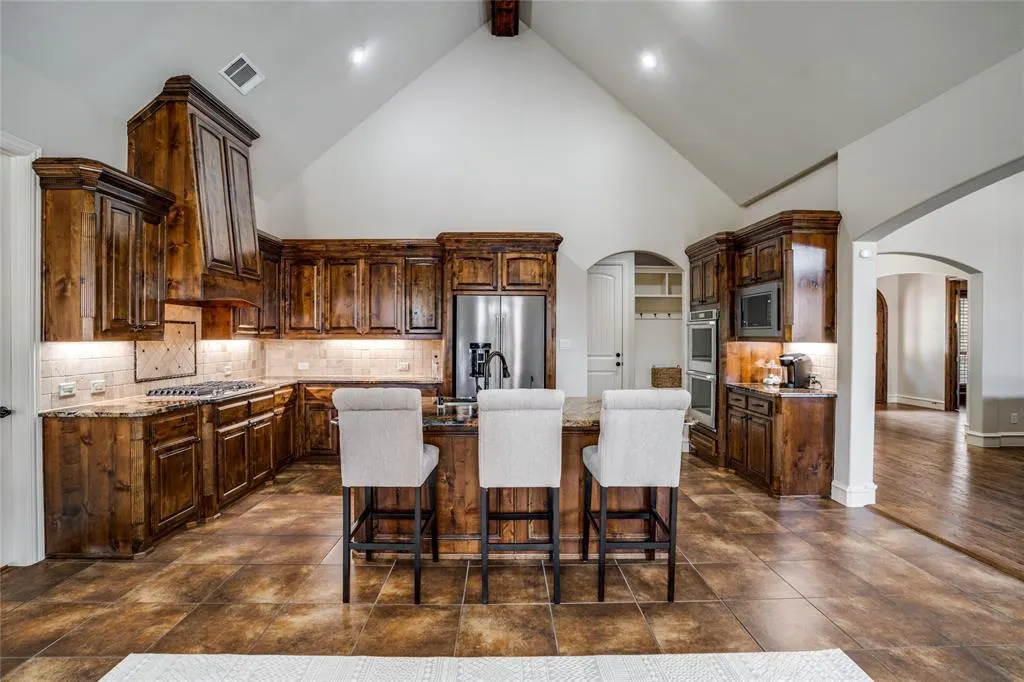 1011 Caribou Drive