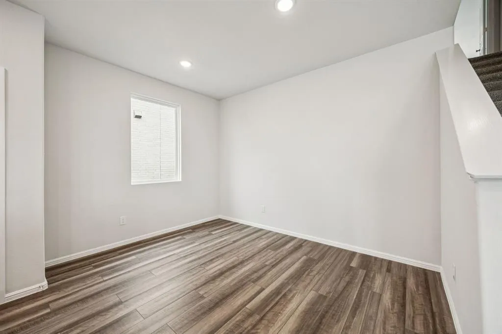 812 Santa Lucia Drive