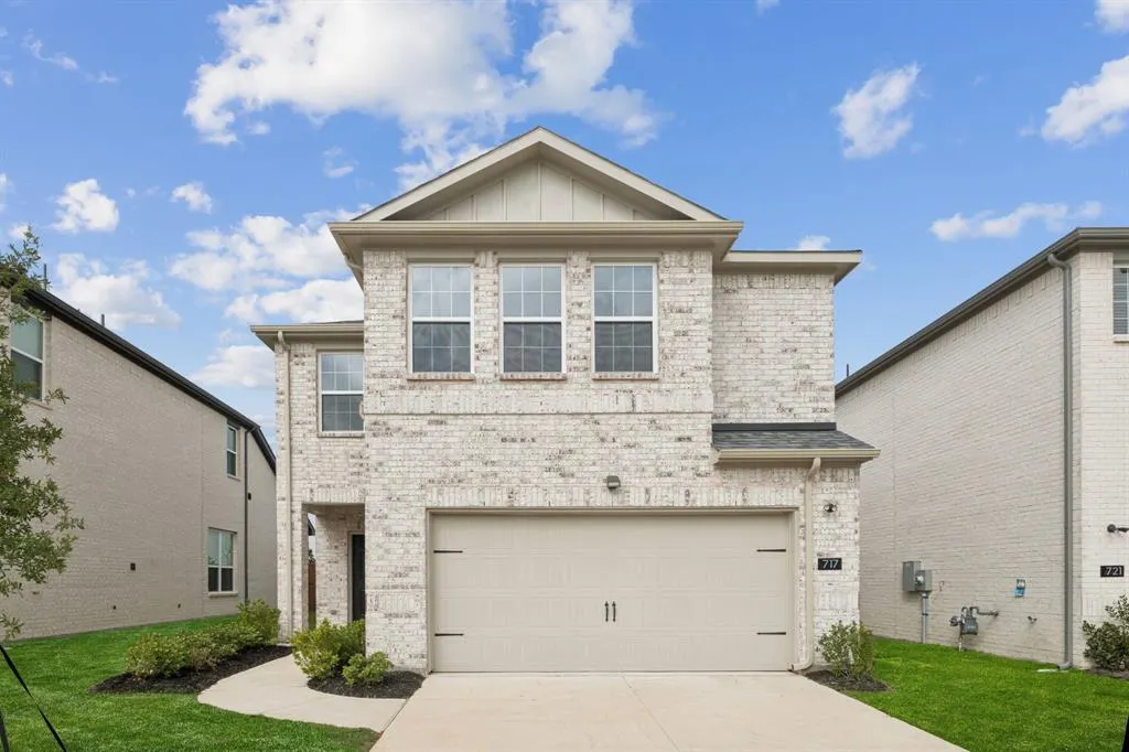 812 Santa Lucia Drive