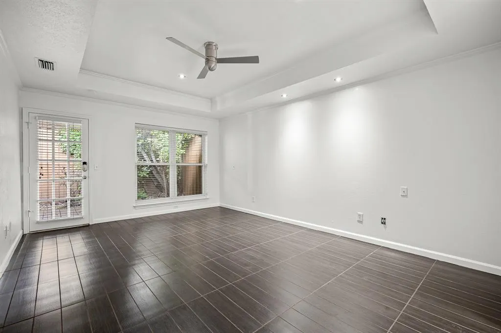 9127 Valley Chapel Lane