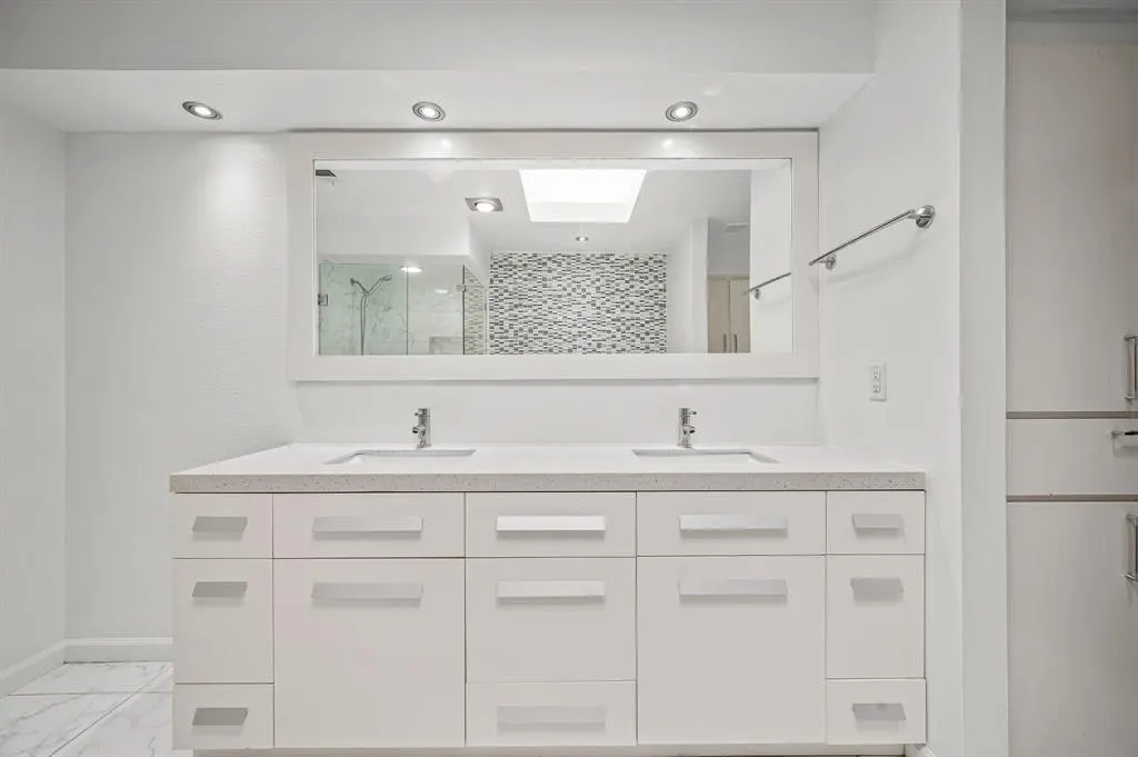 9127 Valley Chapel Lane
