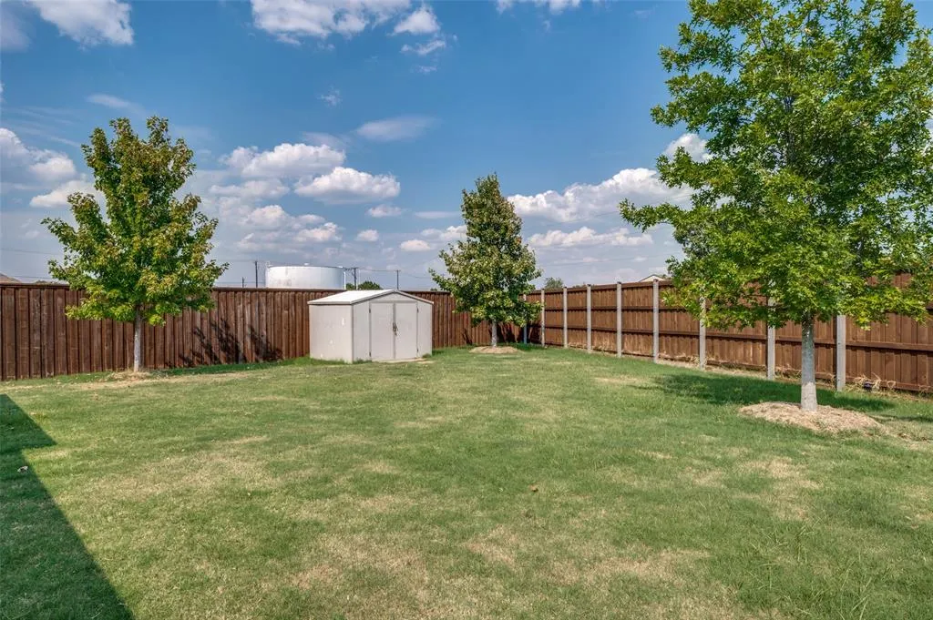 330 Willow Run