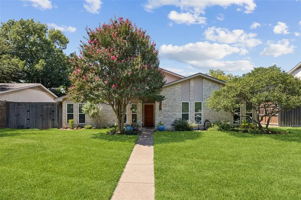1511 Reston Drive