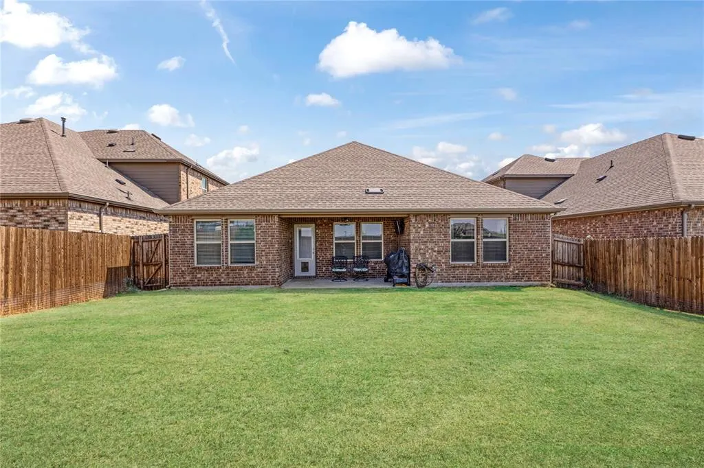 3257 Trails End Road
