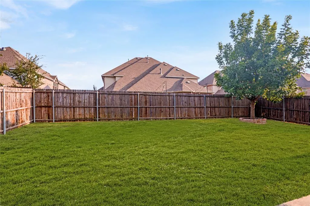 10813 Blake Gardens