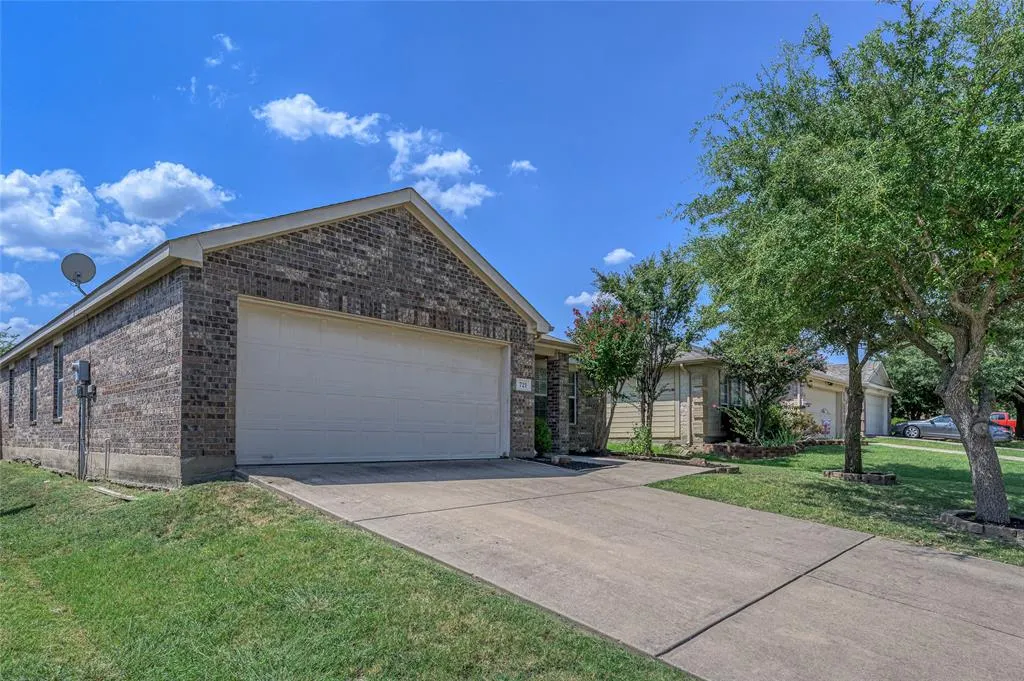 721 Alder Drive