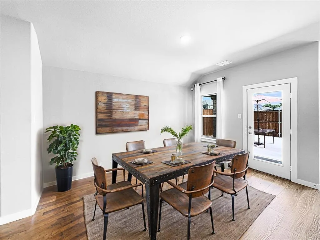 1304 Kirkdale Drive
