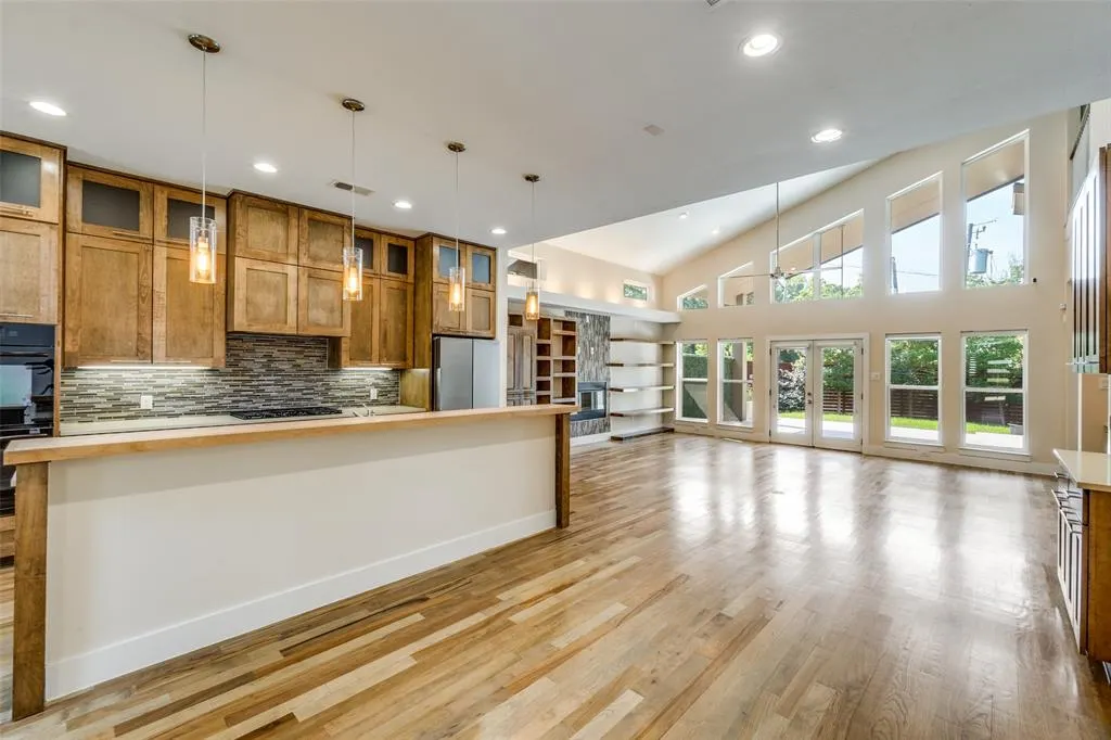 3772 Seguin Drive