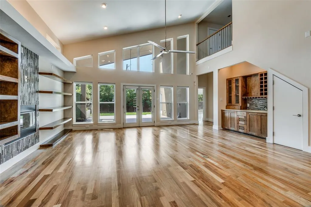 3772 Seguin Drive