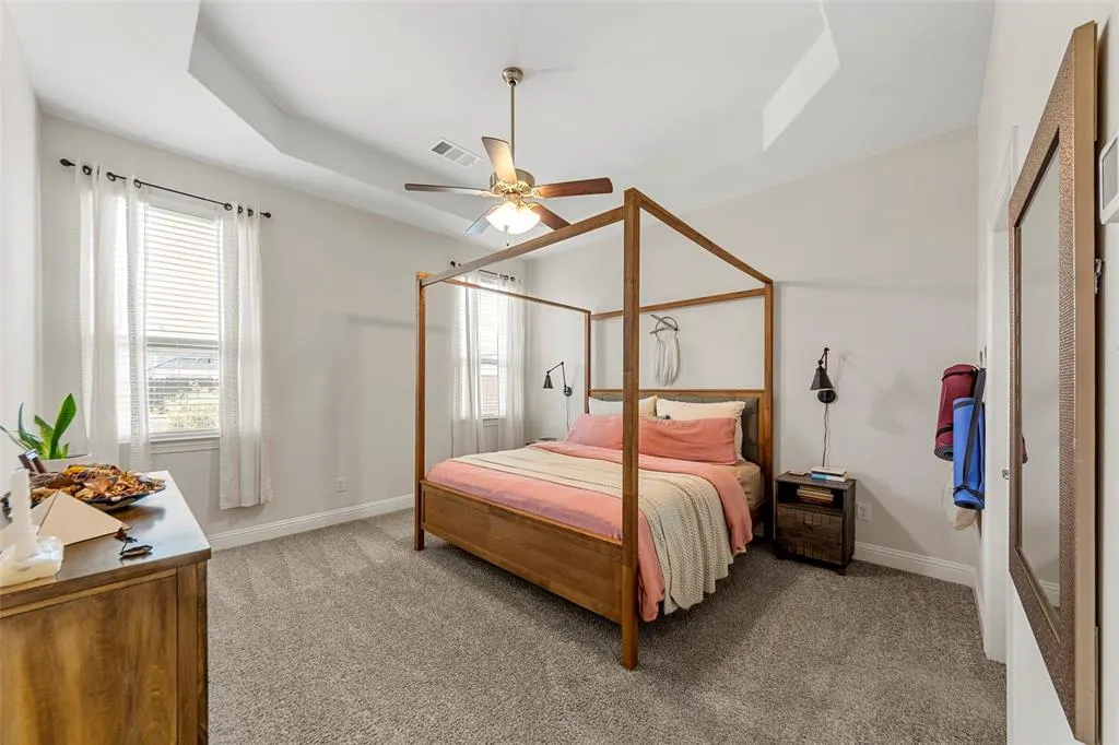 10701 Klondike Lane