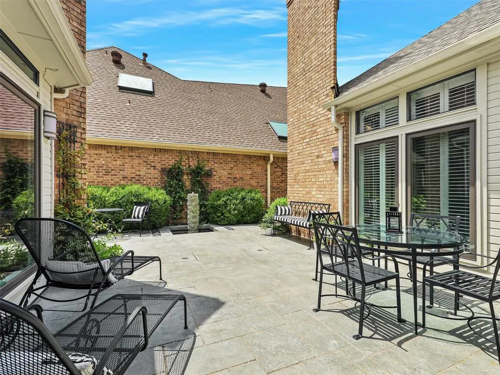 5008 Briar Tree Drive