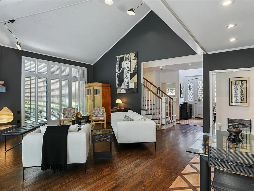 5008 Briar Tree Drive