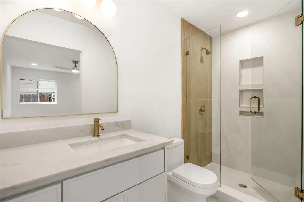 2227 Shady Creek Drive