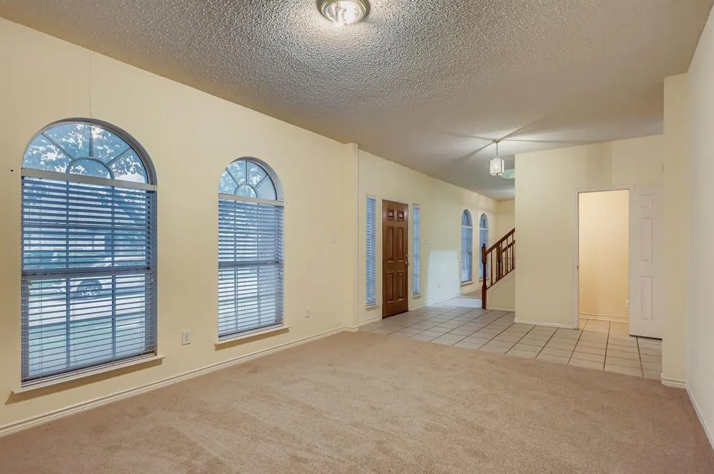 4833 Spanishmoss Drive