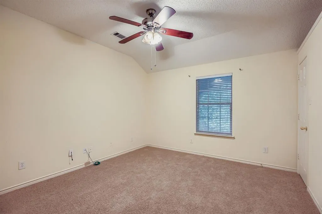 4833 Spanishmoss Drive