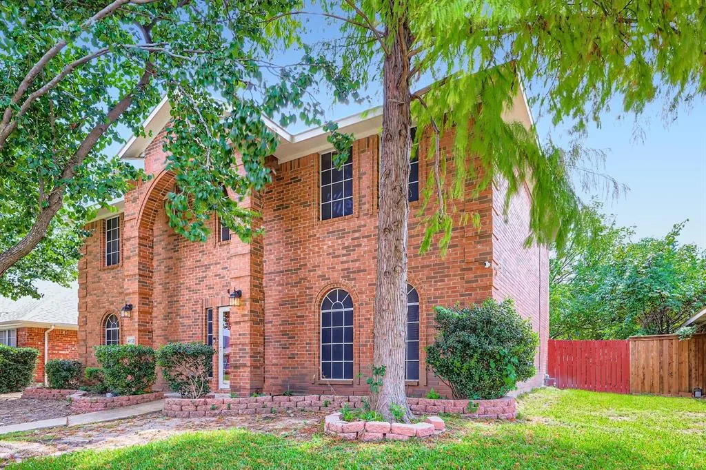 4833 Spanishmoss Drive