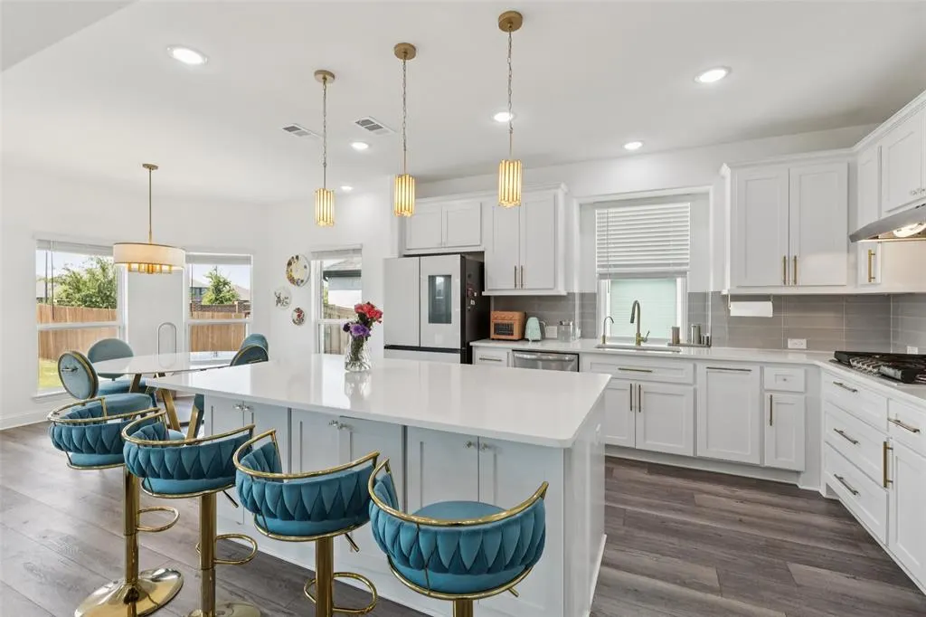 1024 Dupont Drive