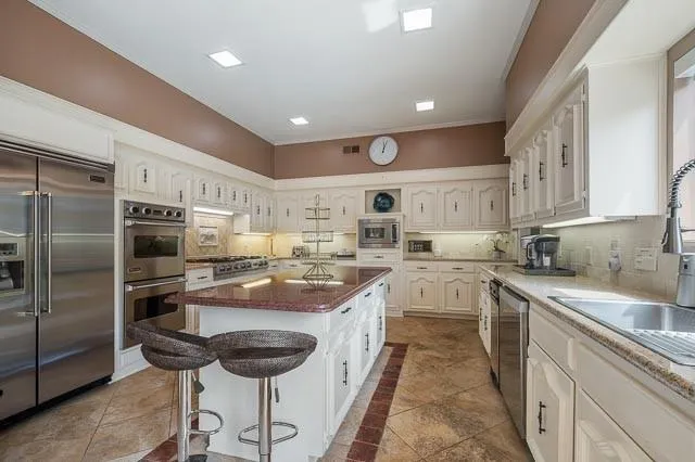 2004 Crown Knoll Lane