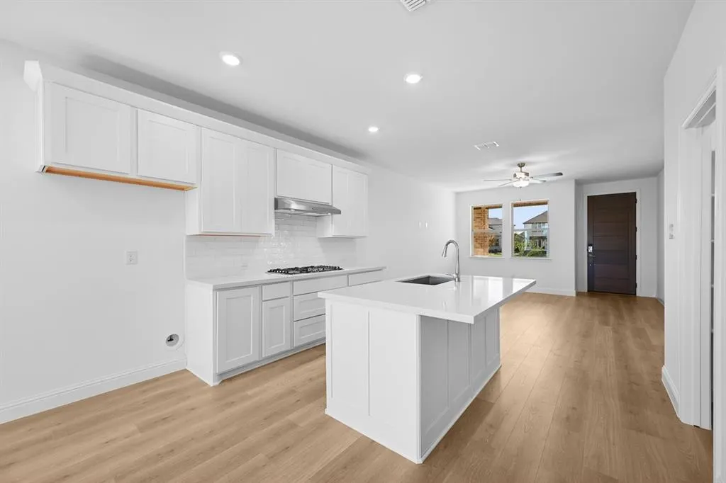 117 North Sky Drive