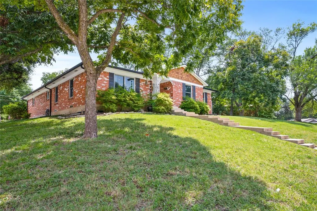 2308 Oldbridge Drive