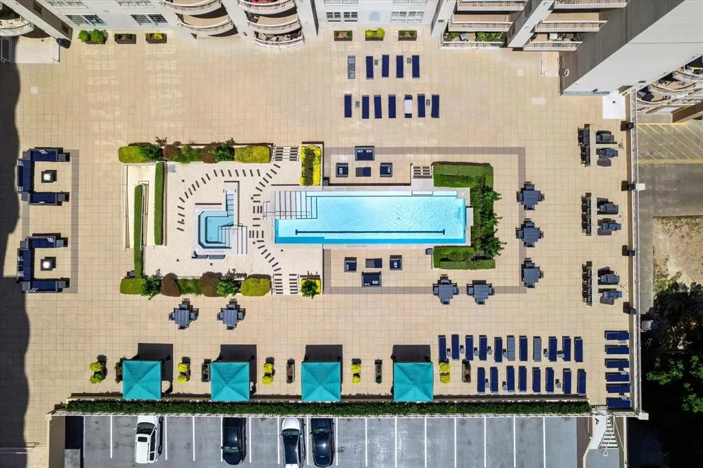 3225 Turtle Creek Boulevard, #1009