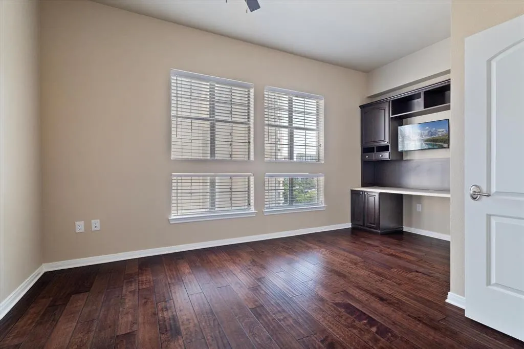 3225 Turtle Creek Boulevard, #1009