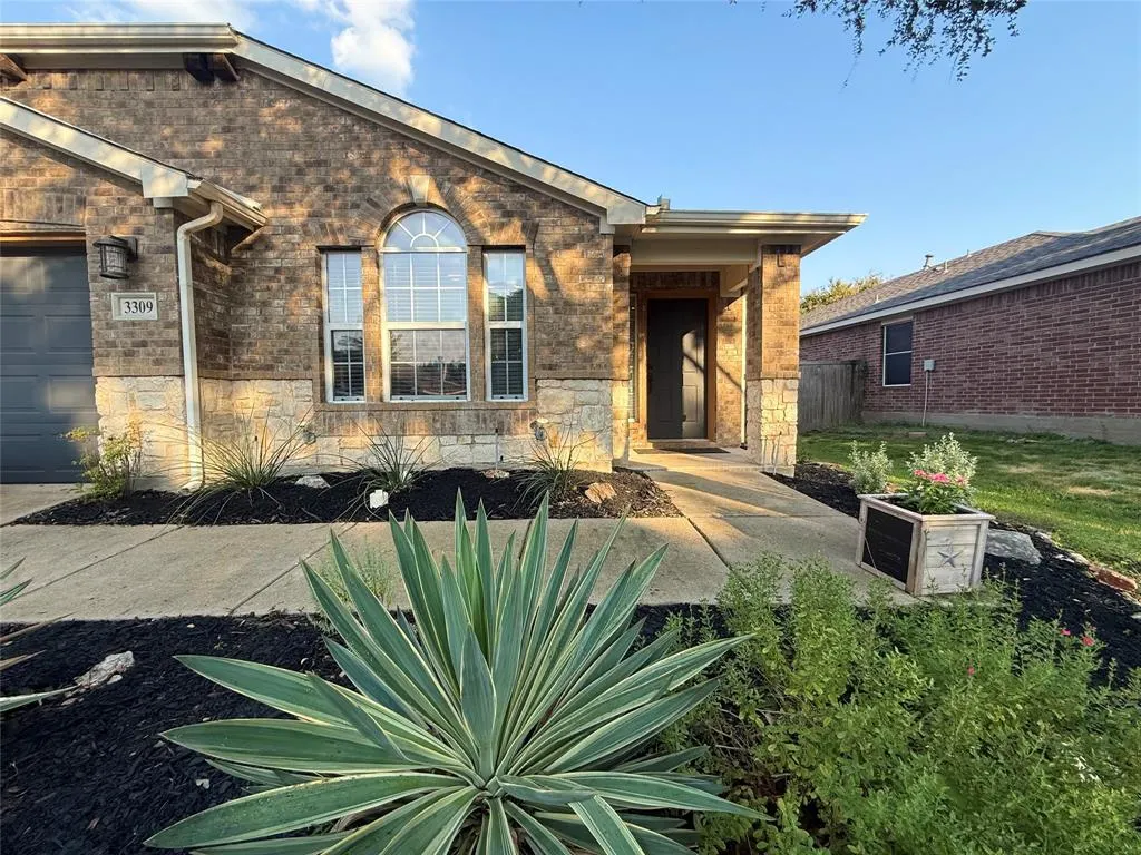 3309 Willow Springs Drive