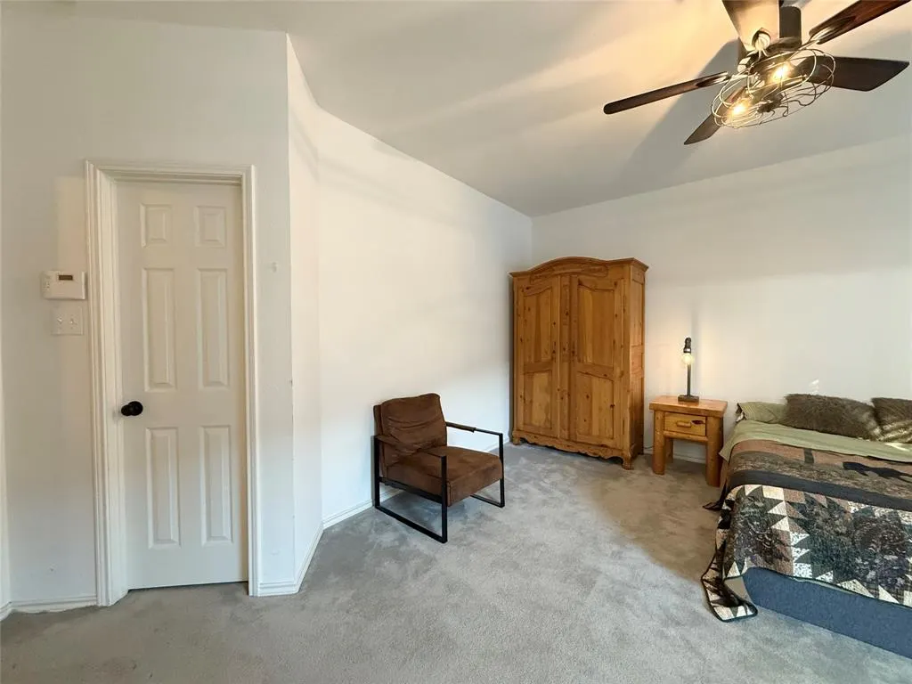 3309 Willow Springs Drive