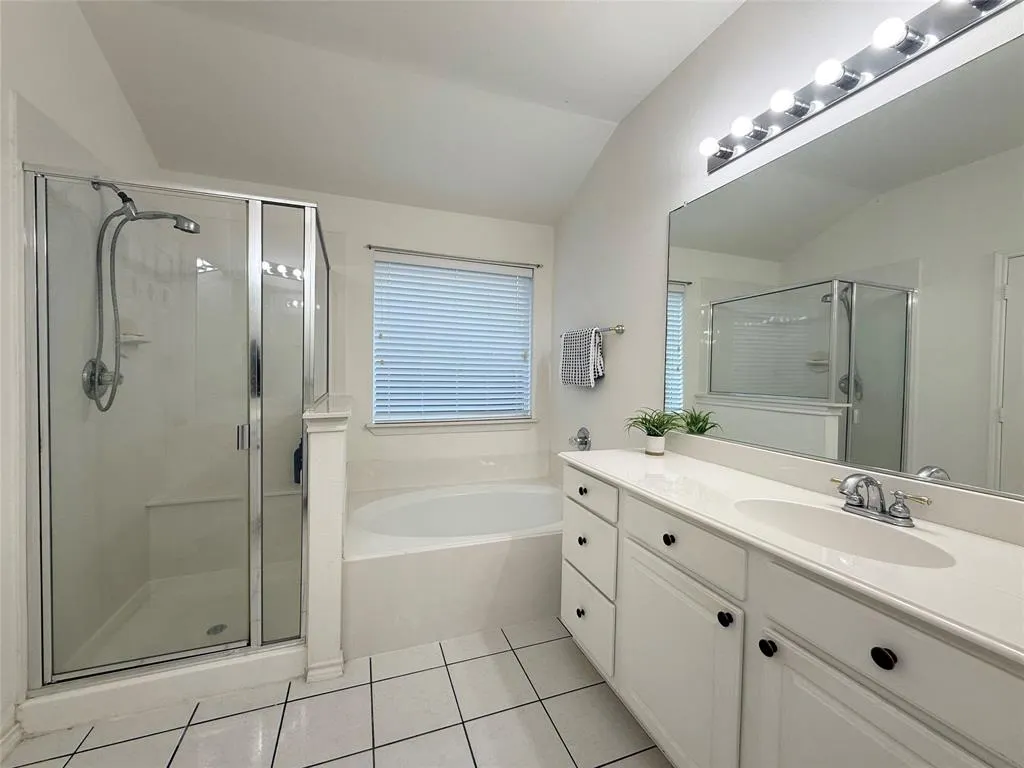 3309 Willow Springs Drive
