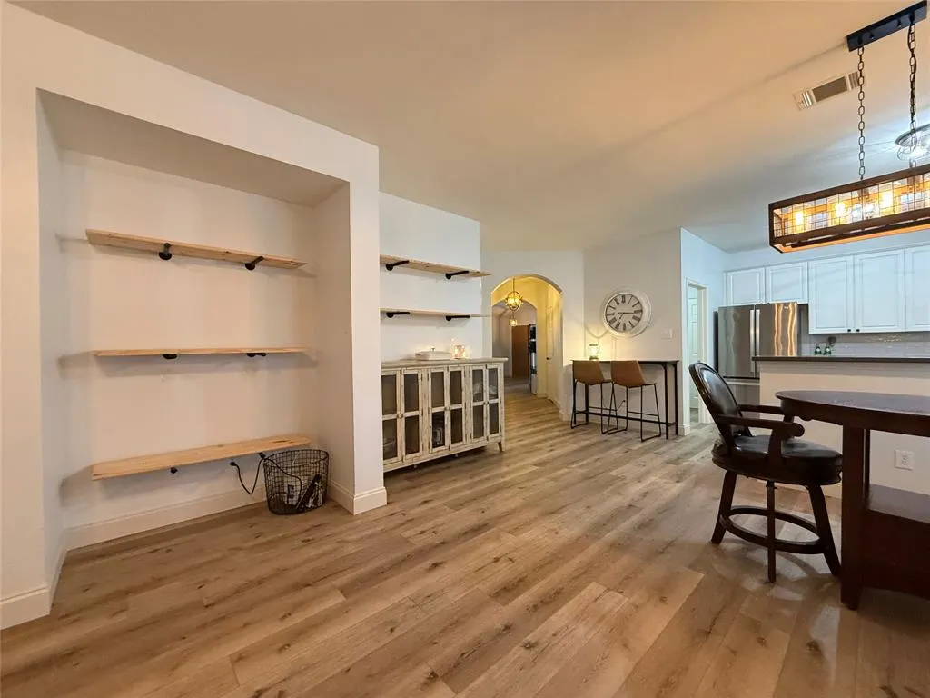 3309 Willow Springs Drive